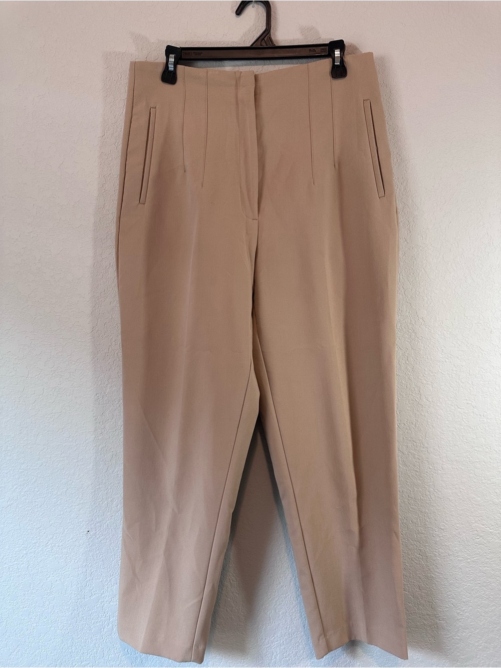 Zara Cropped Tailored Trousers in Beige
